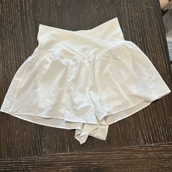 aerie Pants - Aerie Offline Real Me Crossover Flowy Shorts White